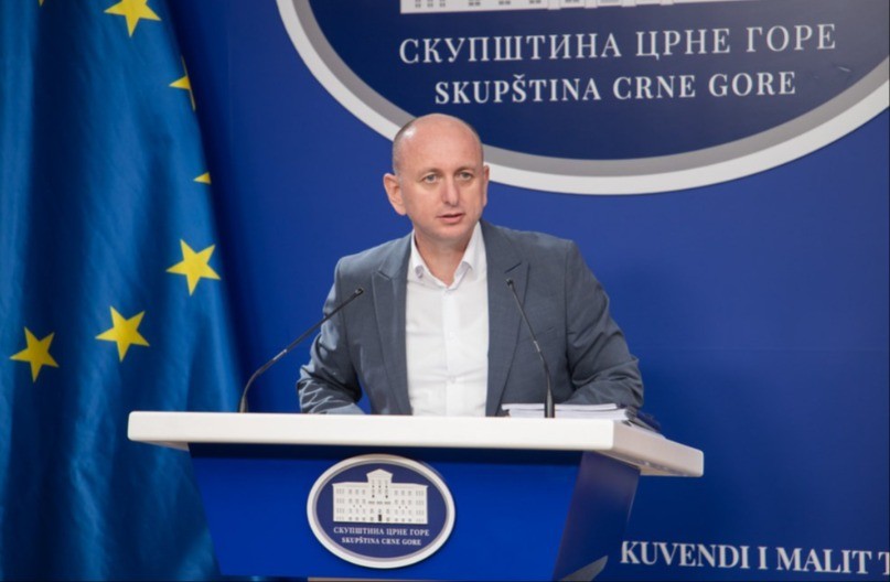 Knežević traži da Srbija spasi Zetu